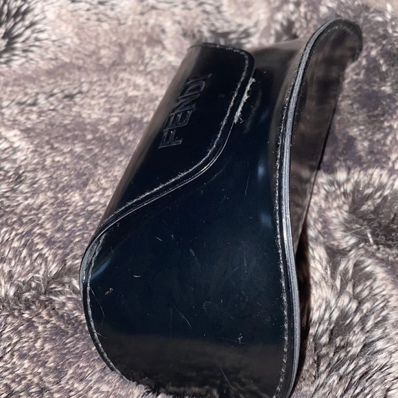 Fendi  vintage black Leather sunglasses case - Picture 4 of 11